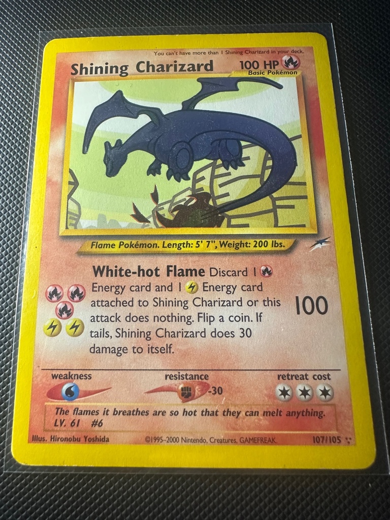 Shining Charizard Unlimited Holofoil MP Neo Destiny English 107 |083f76d2-d27f-4578-9e48-79da1a157138