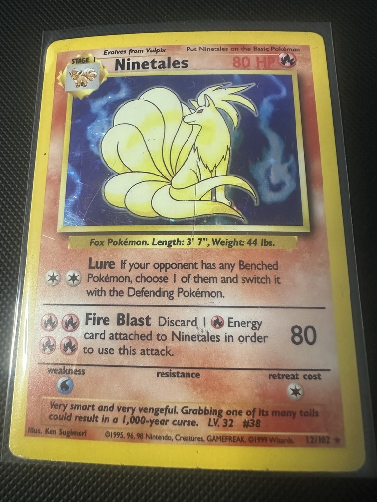 Ninetales Unlimited Holofoil LP Base Set Unlimited English 12 |7921d38c-4636-45f1-be14-8c81988193f2