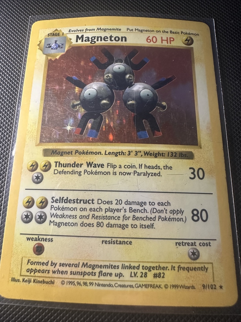 Magneton Unlimited Holofoil MP Base Set (Shadowless) English 9 |4952968d-2fdb-4aea-a667-64e45a4737dc