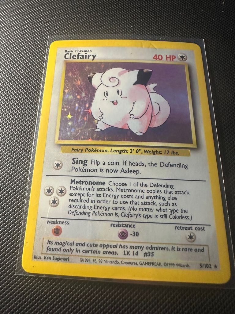 Clefairy Unlimited Holofoil MP Base Set Unlimited English 5 |23437e15-5ec5-43a2-a8c7-176a1474b950