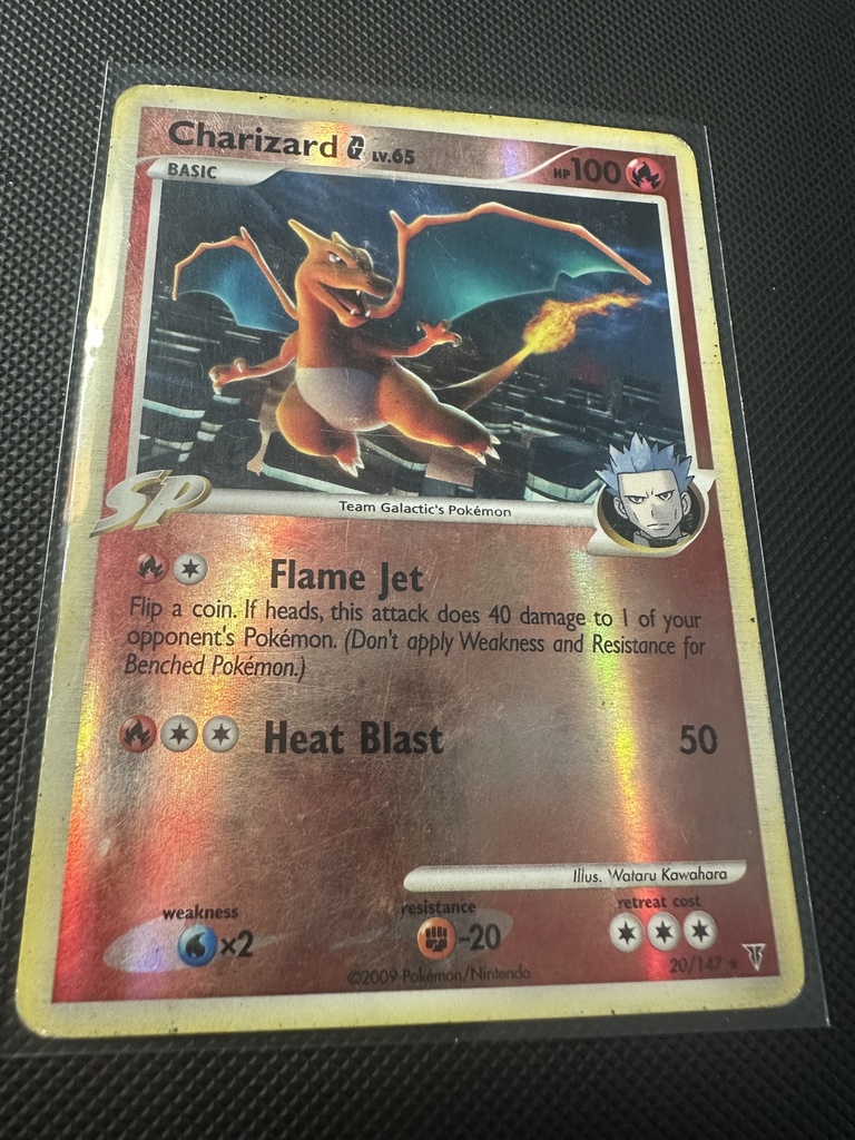 Charizard G Reverse Holofoil Supreme Victors English 20